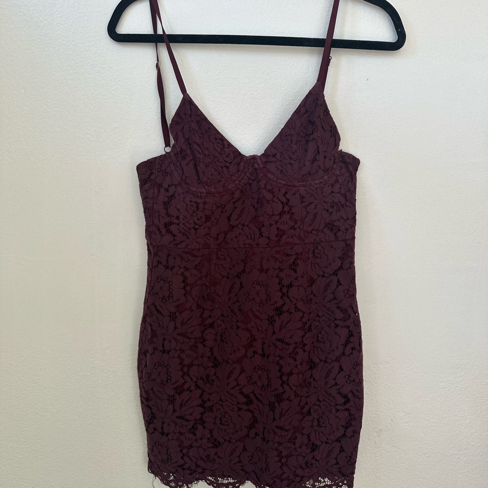 Tobi Deep Red Lace Dress
